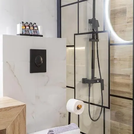 Sandra's Luxury 아파트 *