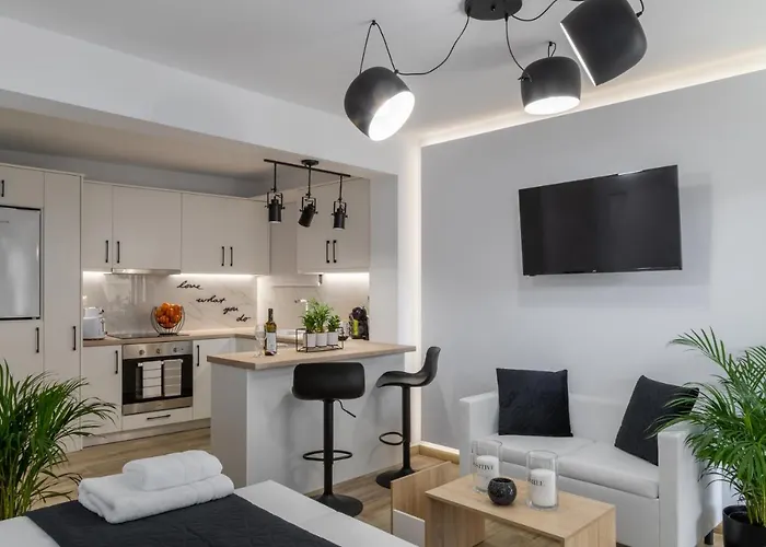 Sandra's Luxury דירה *